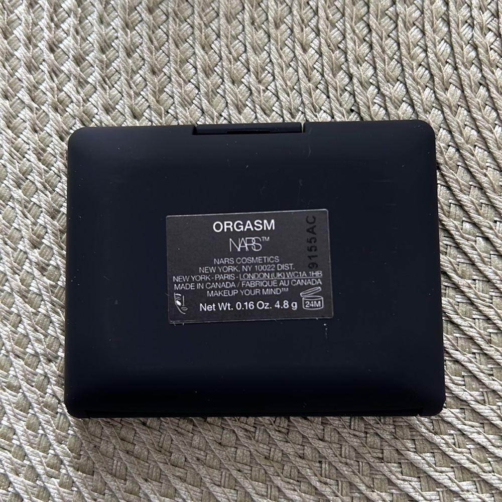 *SOLD* NARS blush - Picture 4 of 4
